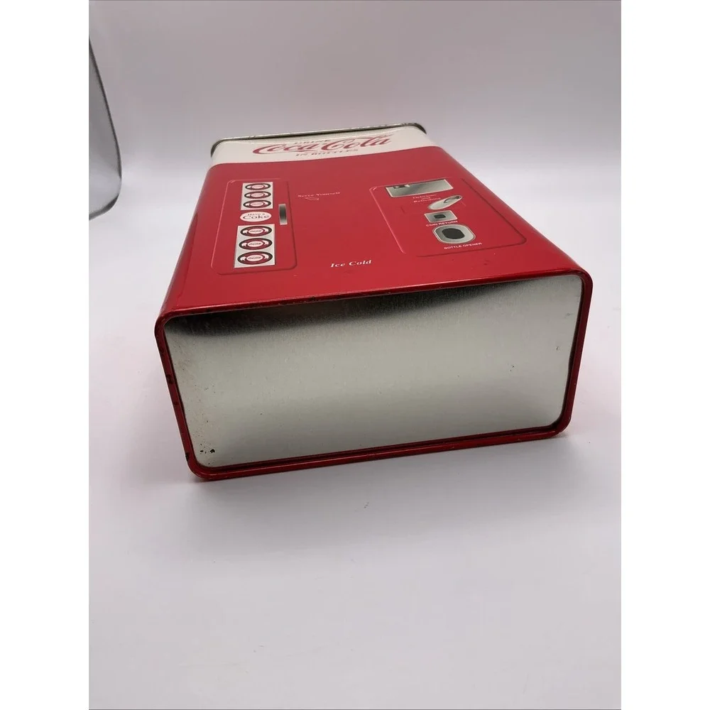Coca Cola 1999 Coke Vending Machine Tin with 4 pc. 8 oz. Glass Set inside tin
